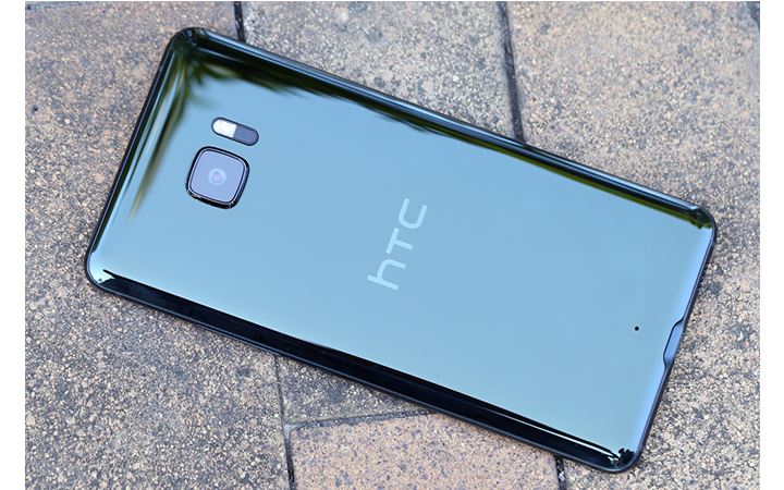 Điện thoại đẹp nhất thế giới HTC U Ultra