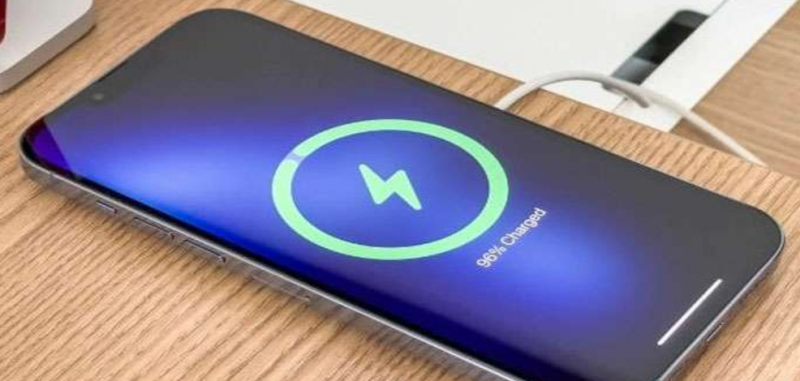 Cách khắc phục chai pin iphone